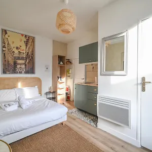 Apartment Magnifique Au Centre De 44, Paris